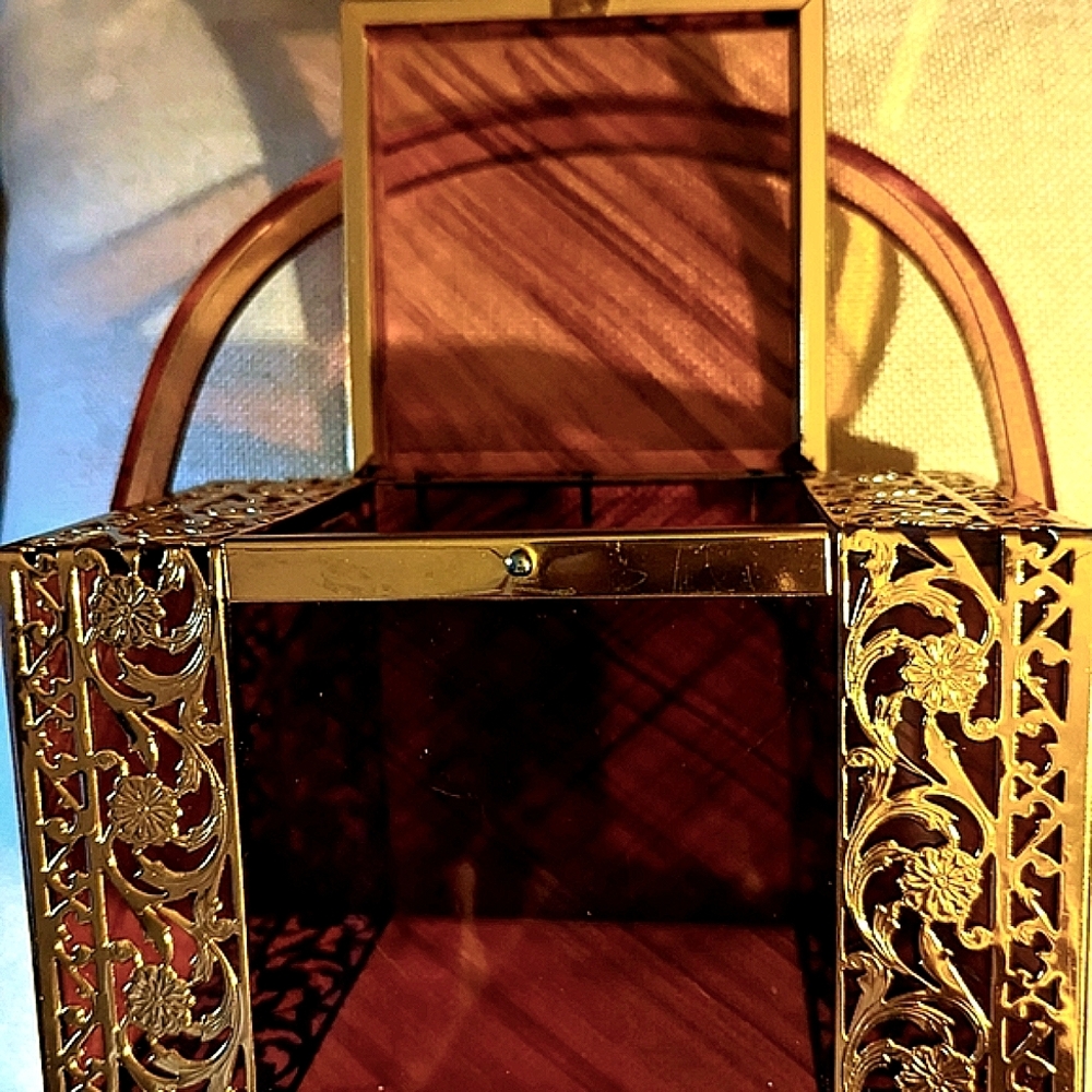 Vintage 1940's Lucite Bag. Great for Collectors  Serious Offers Considered